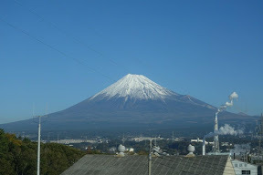 富士山 Wi-Fi も整備 - 浜松市も早く～！