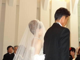 ＨＡＰＰＹ　ＷＥＤＤＩＮＧ