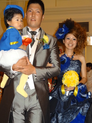 ＨＡＰＰＹ　ＷＥＤＤＩＮＧ