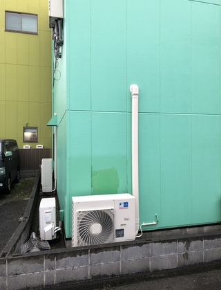 業務用プレハブ冷蔵庫用冷凍機 入替工事