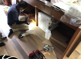 洗面用ビルトインシンクTOP新設工事！
