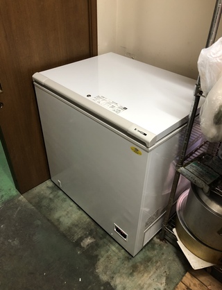 各種業務用厨房機器入替工事！①ガステーブル②製氷機③冷凍ストッカー