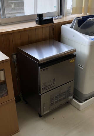 各種業務用厨房機器入替工事！①スチームコンベクションオーブン②チップアイス製氷機③冷蔵ショーケース
