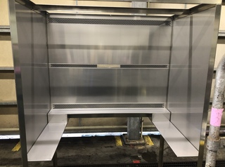 局所排気用囲いフード 新設工事！