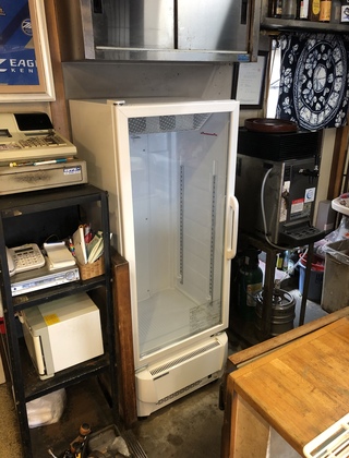 各種業務用厨房機器入替工事！①スチームコンベクションオーブン②チップアイス製氷機③冷蔵ショーケース