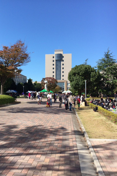 正面