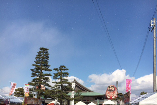 雪が！