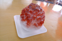 古人見にある沖縄カフェ果報のかき氷「紅ほっぺ」が旨い～！