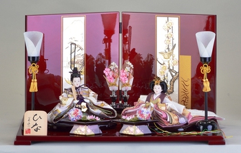 王朝絵巻のひな人形