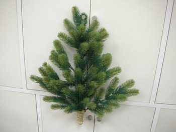 壁掛け式のクリスマスツリー