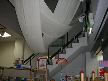店内を少し模様替え