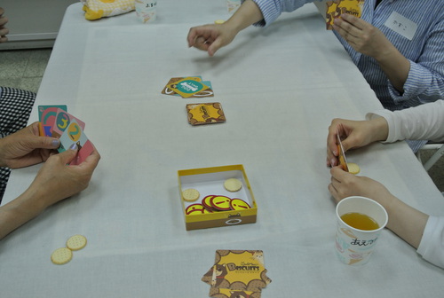ワンニャービスケッツ,カードゲーム,すみたや