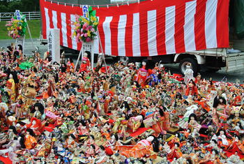 2013年人形供養祭。無事終了しました。