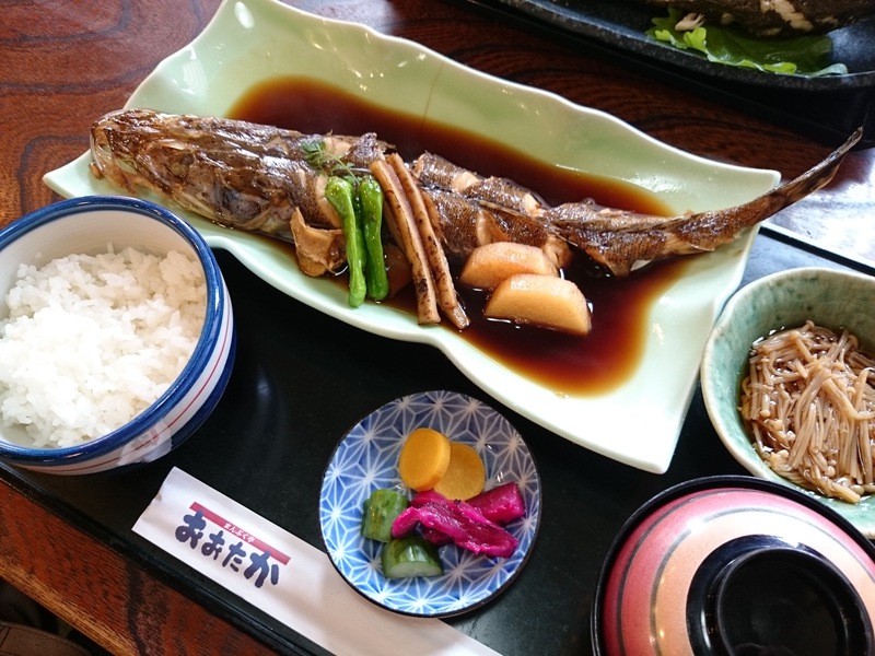 明日はお休み