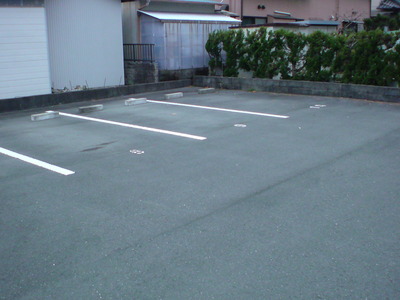 鷺の宮の駐車場のご紹介