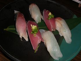 東田町の酒食テーブル　紀へ