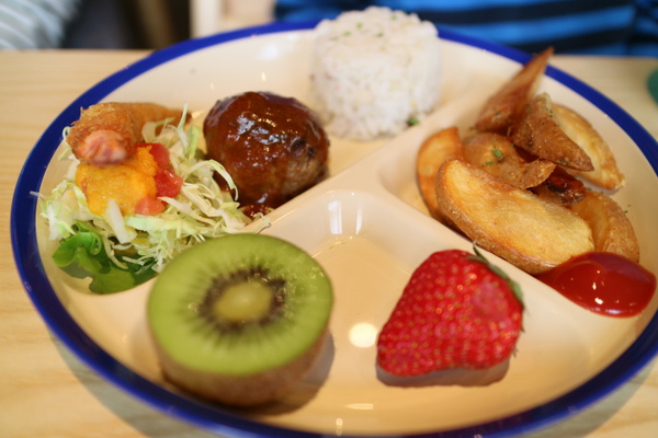 子連れランチ☆ライフさんでプリンスの恋バナしましょっ♡
