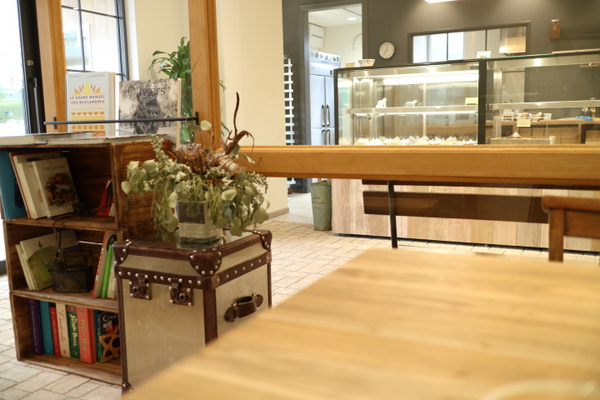 NEWプラスモンジュさんでランチ☆フランス仕込みのパン