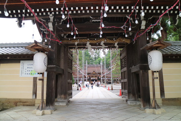 多賀大社に参拝☆御朱印帳を拝受