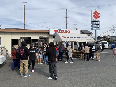 たい焼き売り切れました。感謝祭一日目の様子。#感謝祭　#石焼き芋　#たい焼き　#抽選会