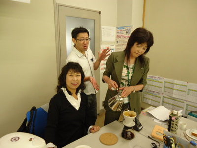 しゃべると止まらない珈琲屋がドカンと笑わせます！