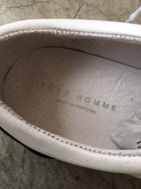 TETEHOMME レザースニーカー