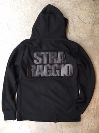 Stra Raggio パンチングアップリケパーカー