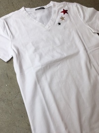 Stra Raggio スター刺繍VネックTEE