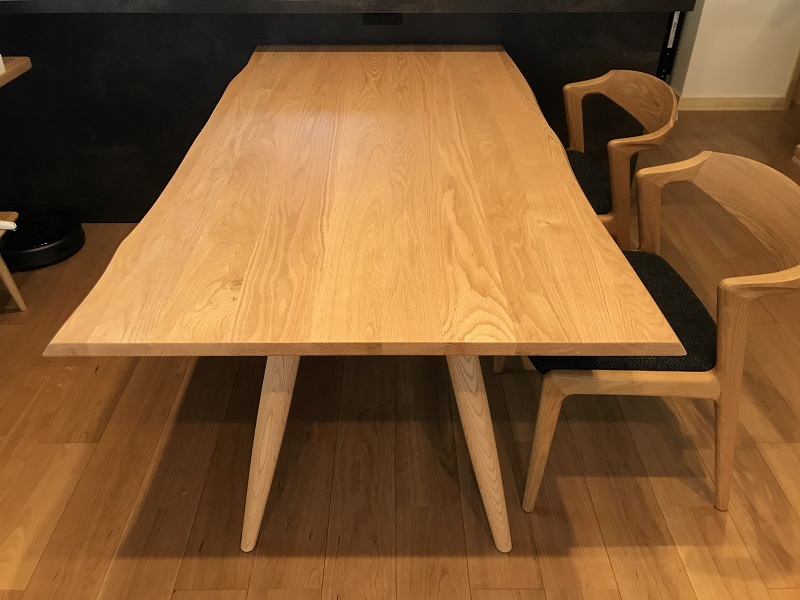 長久手市Ｈ様　ナチュラルカラーの無垢材家具