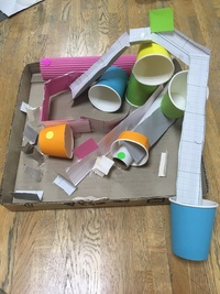 紙コップで迷路を作ろう 2018/12/14 18:23:12