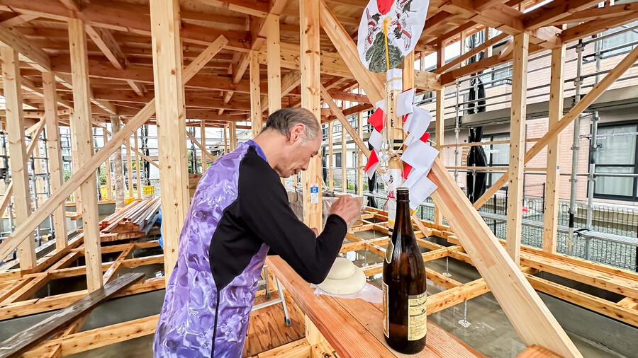 遊べる平屋のコートハウス！建前です！