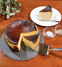 パージュ特製！バスクチーズケーキ登場☆ 2020/12/03 11:30:00