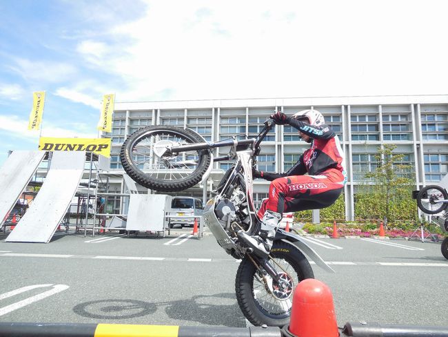 バイクのふるさと2016-小川友幸選手のウィリー走行