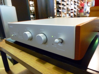 SPECプリメインアンプ｢RSA-888｣を試聴♪