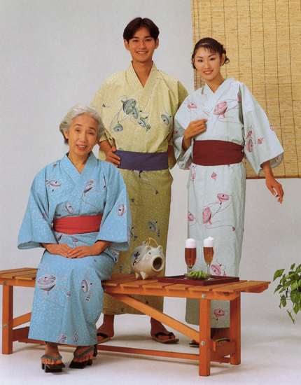 日本製　定番浴衣　遊美　松葉にコマ柄