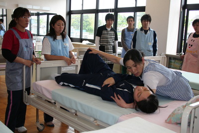 介護技術の授業です