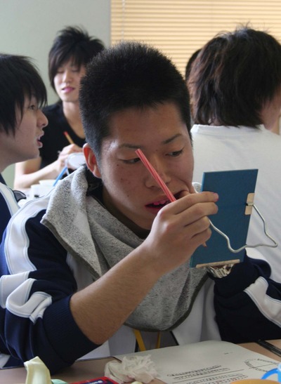 口の中…！？