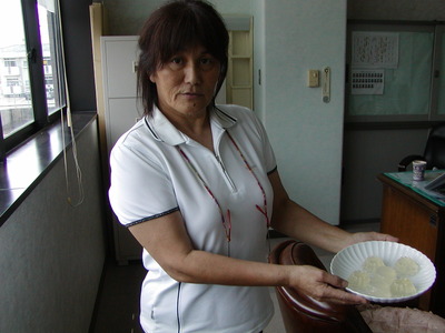 梅ゼリーをどうぞ！