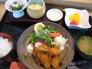 昼食