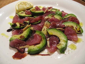 赤ワインと夕食