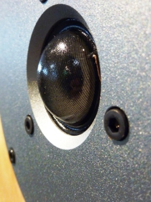 Dynaudio Special Twenty-Five中古スピーカー入荷♪