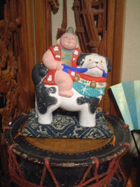郷土玩具｢伏見人形・犬乗り童子｣
