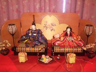 ひな人形
