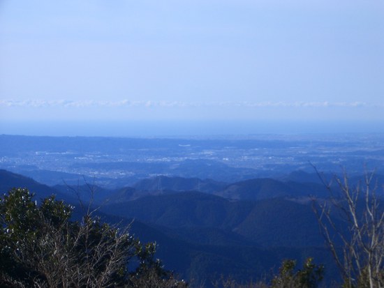 冬晴れの八高山を大井川鉄道福用駅から周回！残雪の頂上から富士山展望・カモシカと対面