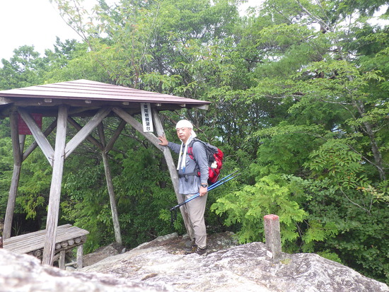 愛知県民の森を山歩！シャクナゲ尾根・不動沢・赤木沢・シュートン沢