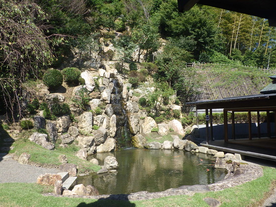 【秋の気配をさがして】浜松龍雲寺・金澤翔子書展と佐鳴湖展望