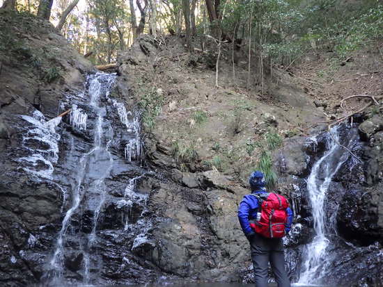遠州森町の秘境・大日山をかわせみ湖から周回①　杉沢の大滝