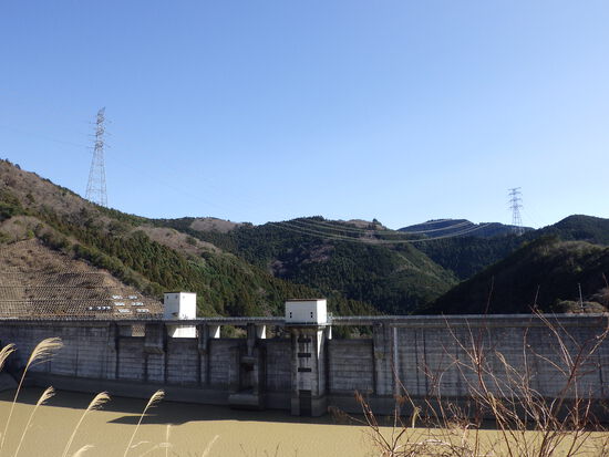 遠州森町の秘境・大日山をかわせみ湖から周回②　急登の尾根道