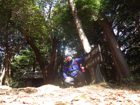 湖西連峰・坊ヶ峰へ！平山登山口から中山峠を冒険！三角点と新ルート探索