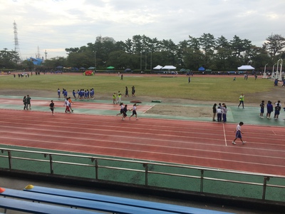 四ツ池公園陸上競技場から、おはようございます＼(^o^)／